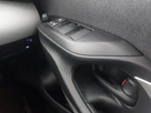 2022-toyota-yaris-cross-15-vvt-i-icon-small-11
