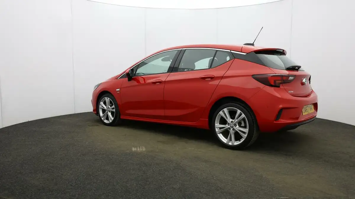 2017-vauxhall-astra-14i-16v-turbo-sri-vx-line-big-4