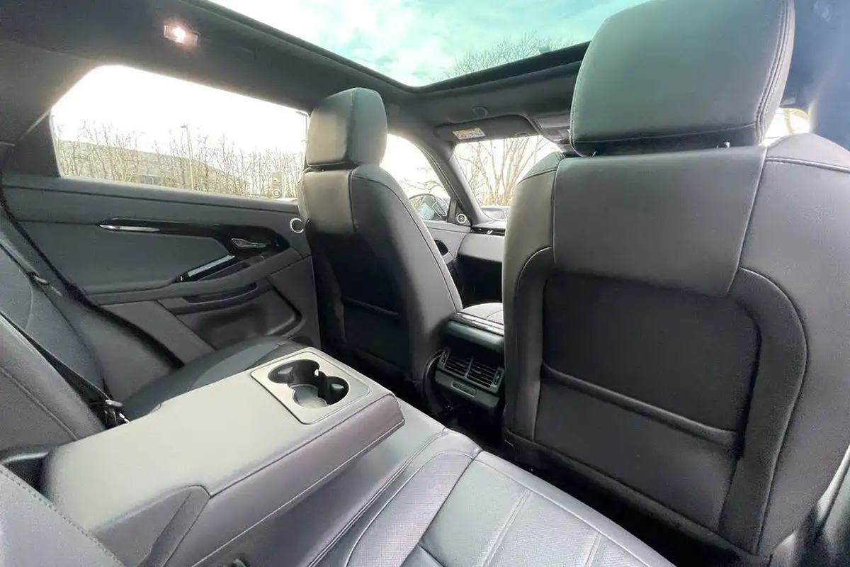 2024-land-rover-range-rover-evoque-15-p270e-dynamic-se-big-49