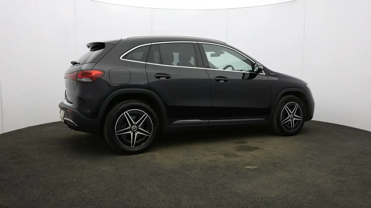 2022-mercedes-benz-eqa-e-eqa-250-amg-line-big-6