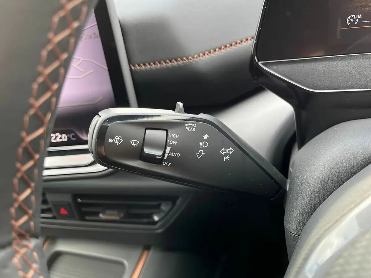 2024-cupra-born-e-v3-edition-big-28