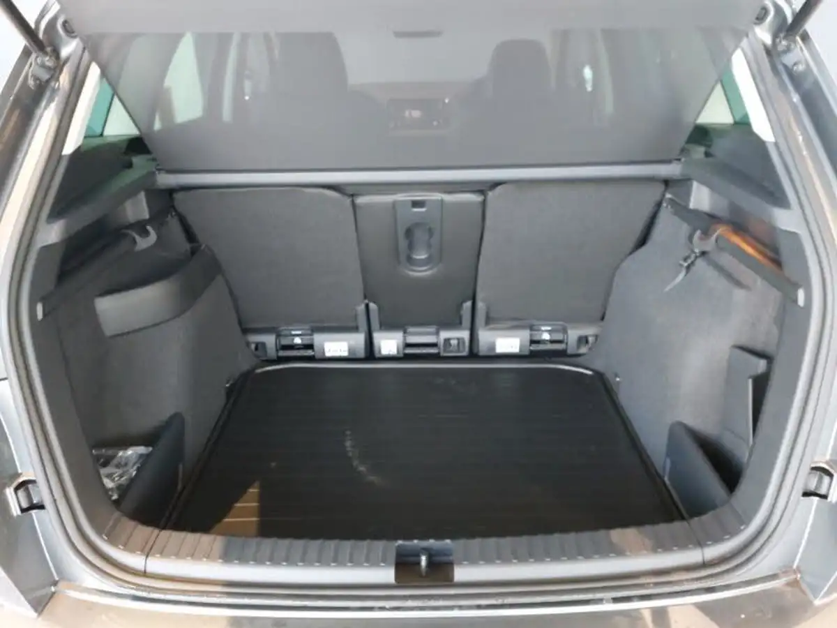 2023-skoda-karoq-15-tsi-se-l-big-7