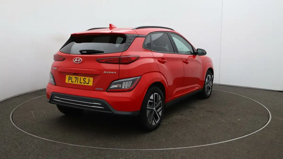 2022-hyundai-kona-e-ultimate-big-48
