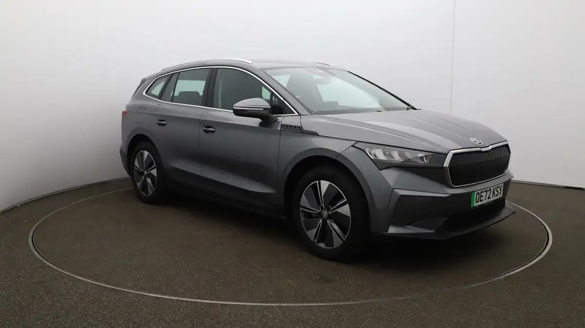 2022-skoda-enyaq-e-60-big-36