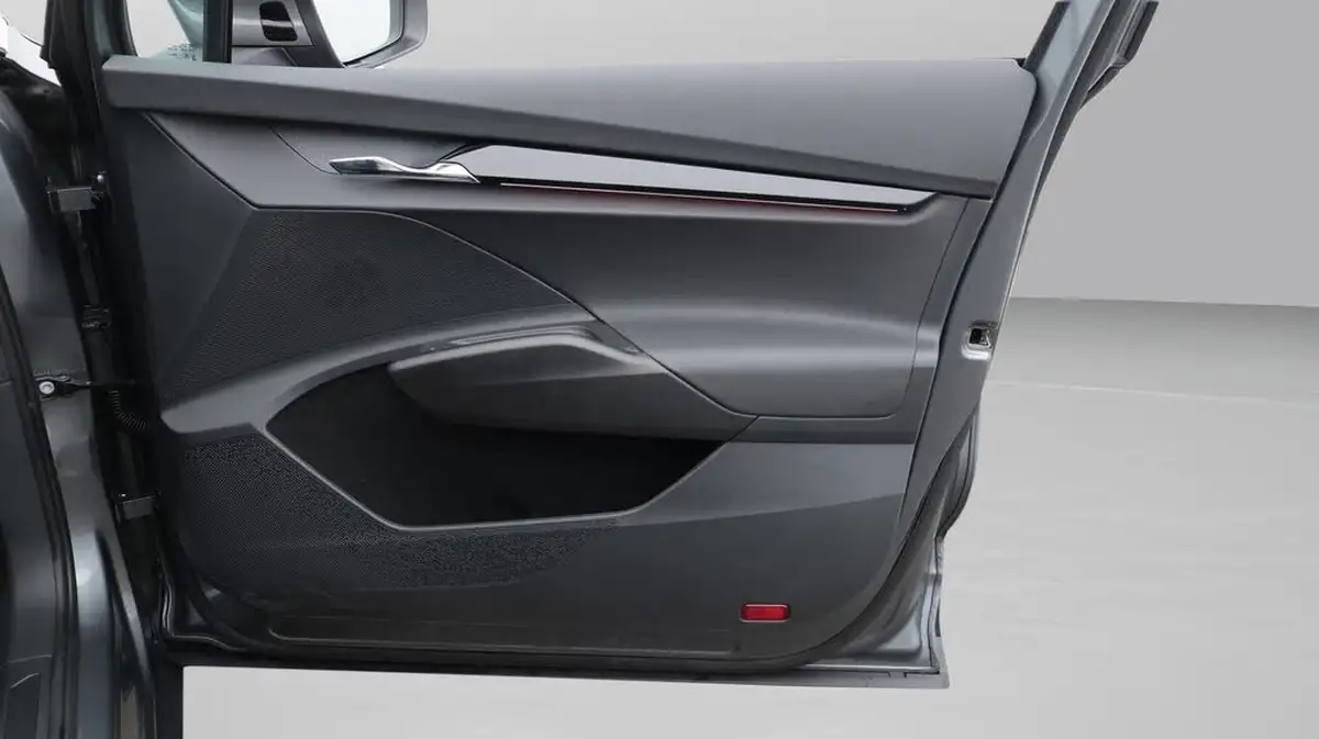 2022-skoda-enyaq-e-60-big-15