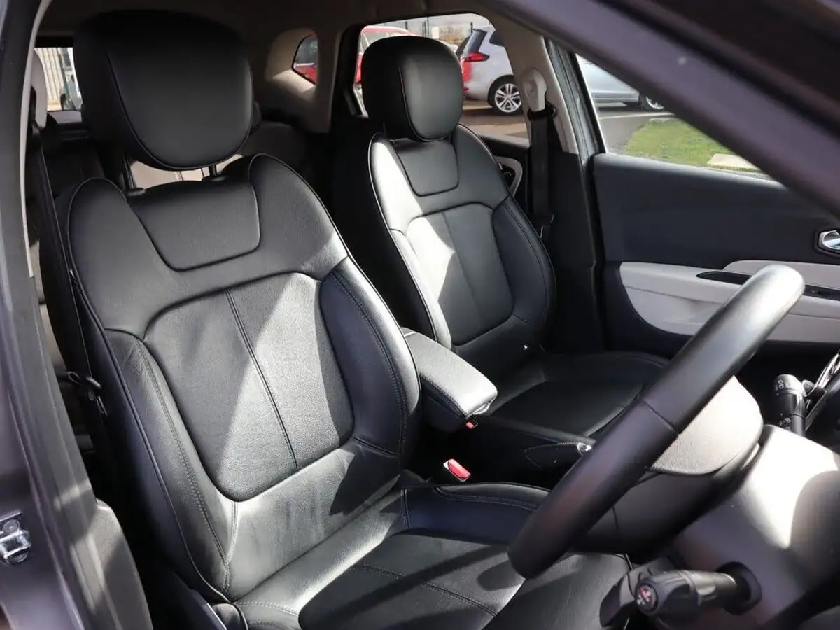 2019-renault-captur-15dci-gt-line-big-20