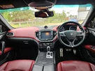 2015-maserati-ghibli-30-small-12