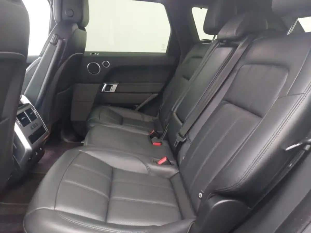 2021-land-rover-range-rover-sport-30-d250-hse-big-5