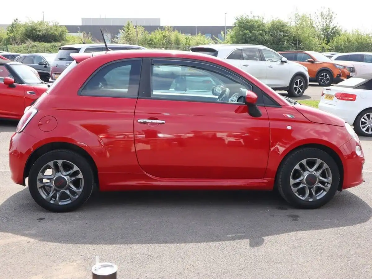 2014-fiat-500-12-s-big-7