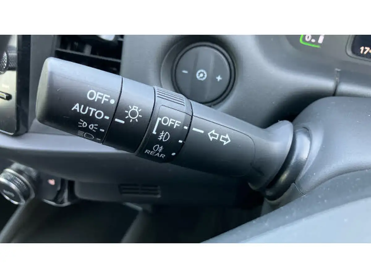 2021-honda-jazz-15-i-mmd-ex-107ps-big-26