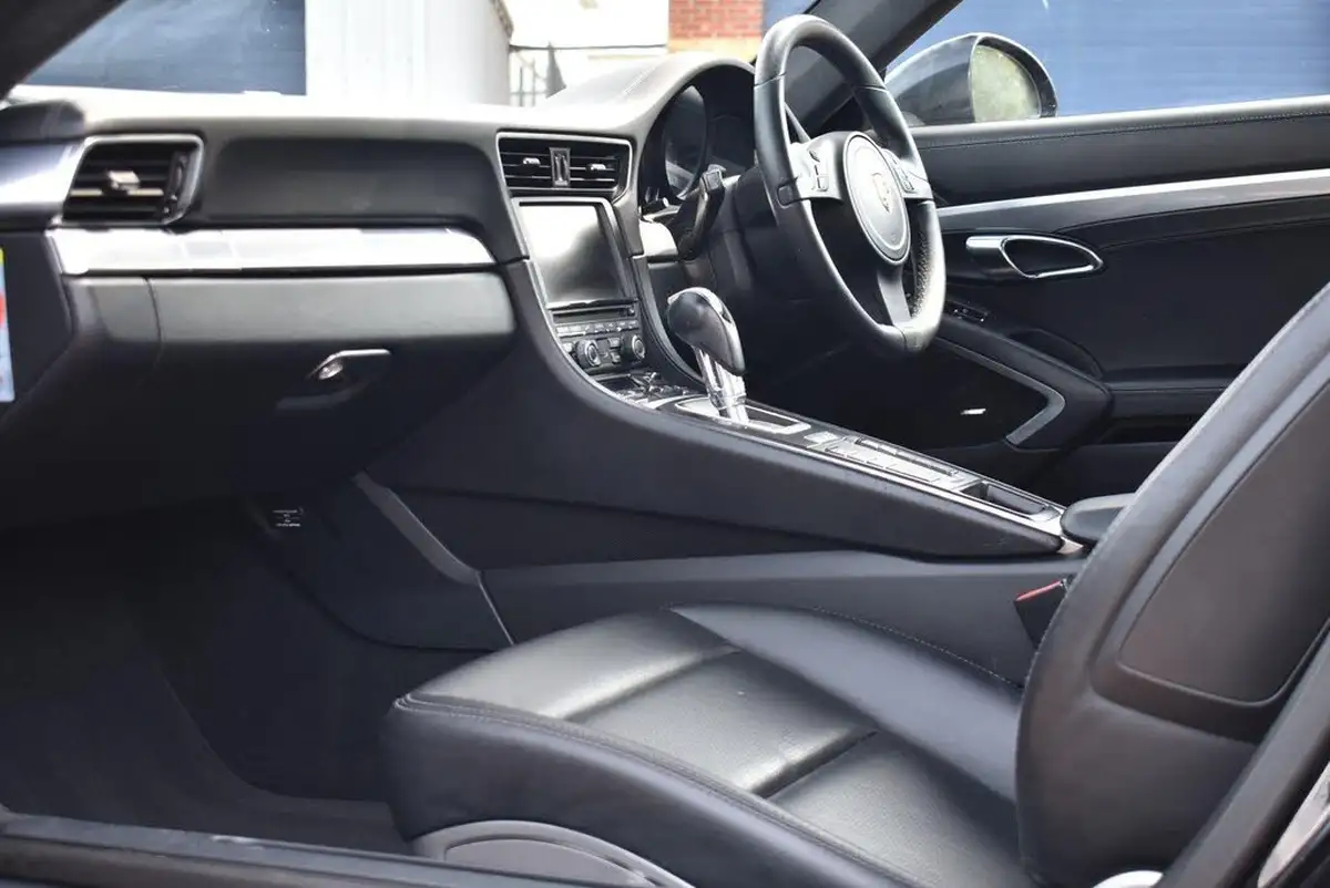 2012-porsche-911-38-carrera-s-400bhp-coupe-pdk-big-9
