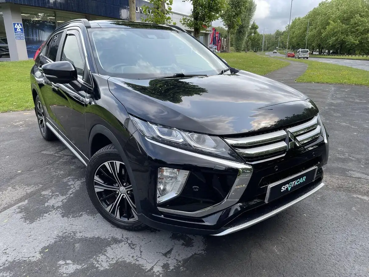 2018-mitsubishi-eclipse-cross-15-4-auto-big-0