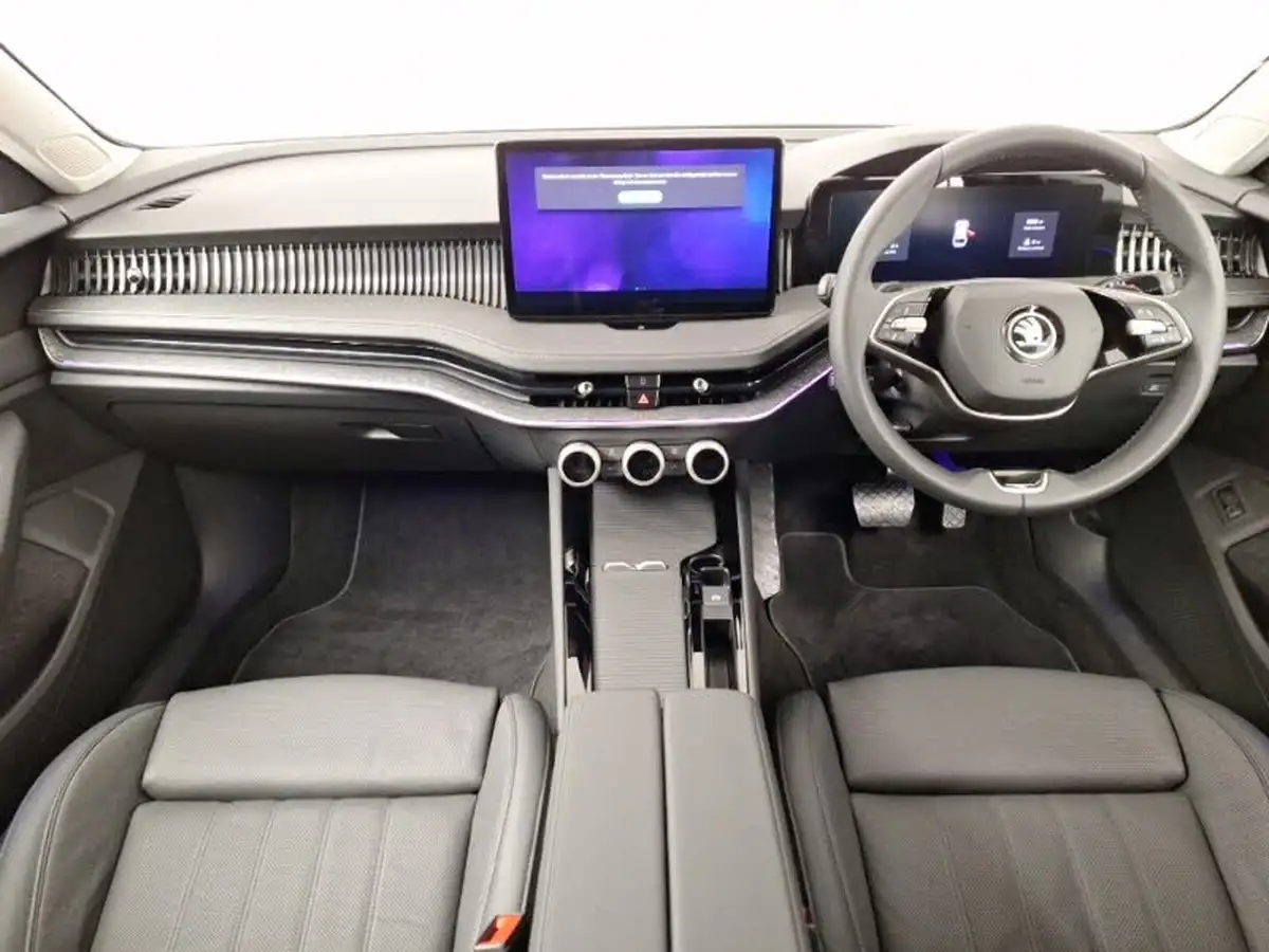 2024-skoda-superb-20tdi-se-l-150ps-scr-estate-dsg-big-2