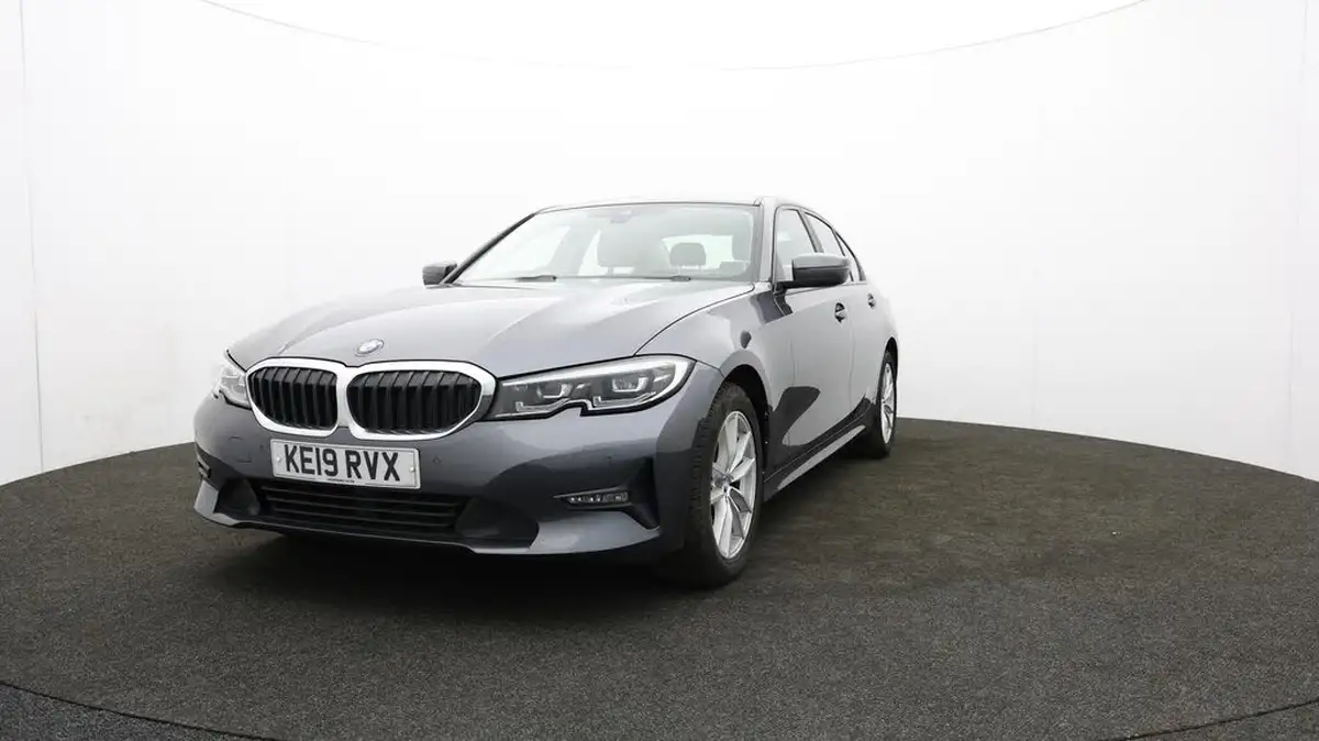 2019-bmw-3-series-20td-320d-se-190bhp-saloon-4d-big-51