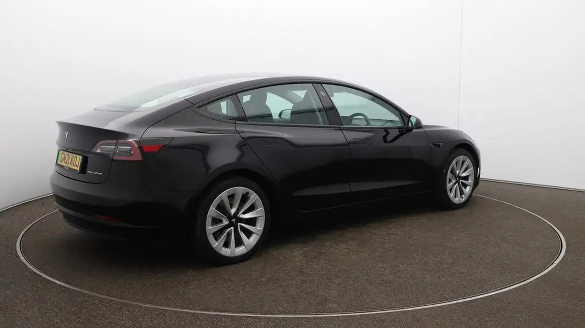 2021-tesla-model-3-e-long-range-4x4-big-55