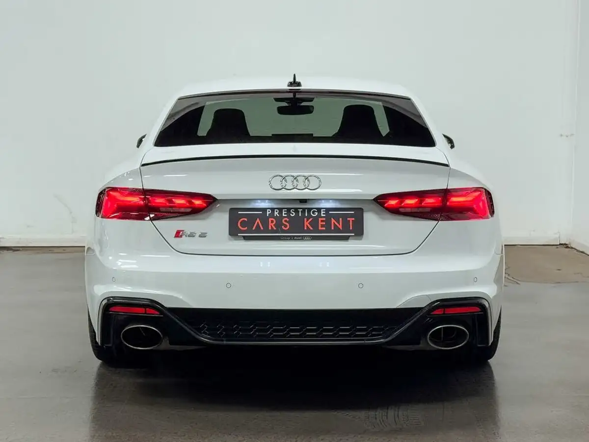 2021-audi-rs5-29-tfsi-coupe-2d-big-8