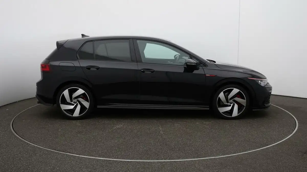 2022-volkswagen-golf-20-tsi-gti-dsg-big-41