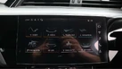 2022-audi-e-tron-55e-technik-station-wagon-small-11