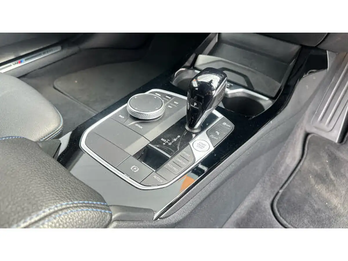 2022-bmw-1-series-15-118i-m-sport-lcp-dct-big-9