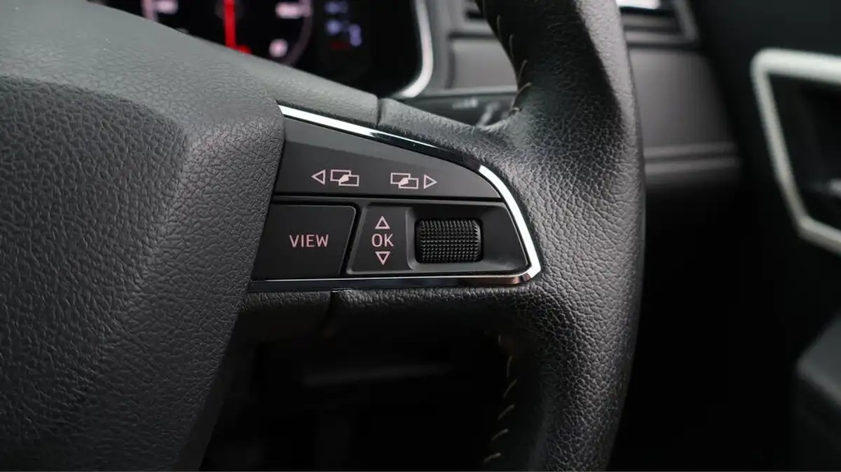 2019-seat-arona-16tdi-xcellence-lux-115ps-ss-big-24