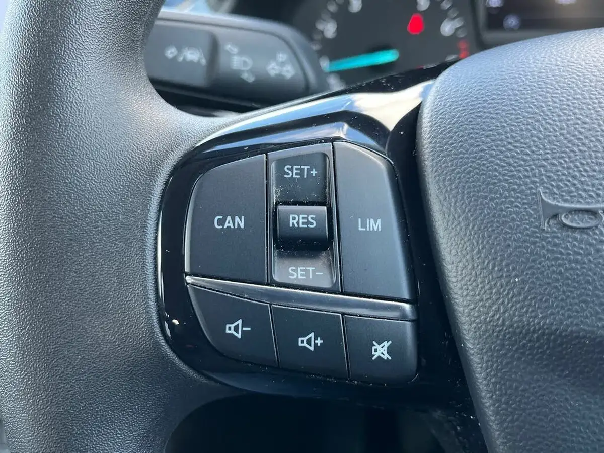 2019-ford-fiesta-11-ti-vct-trend-5d-big-22