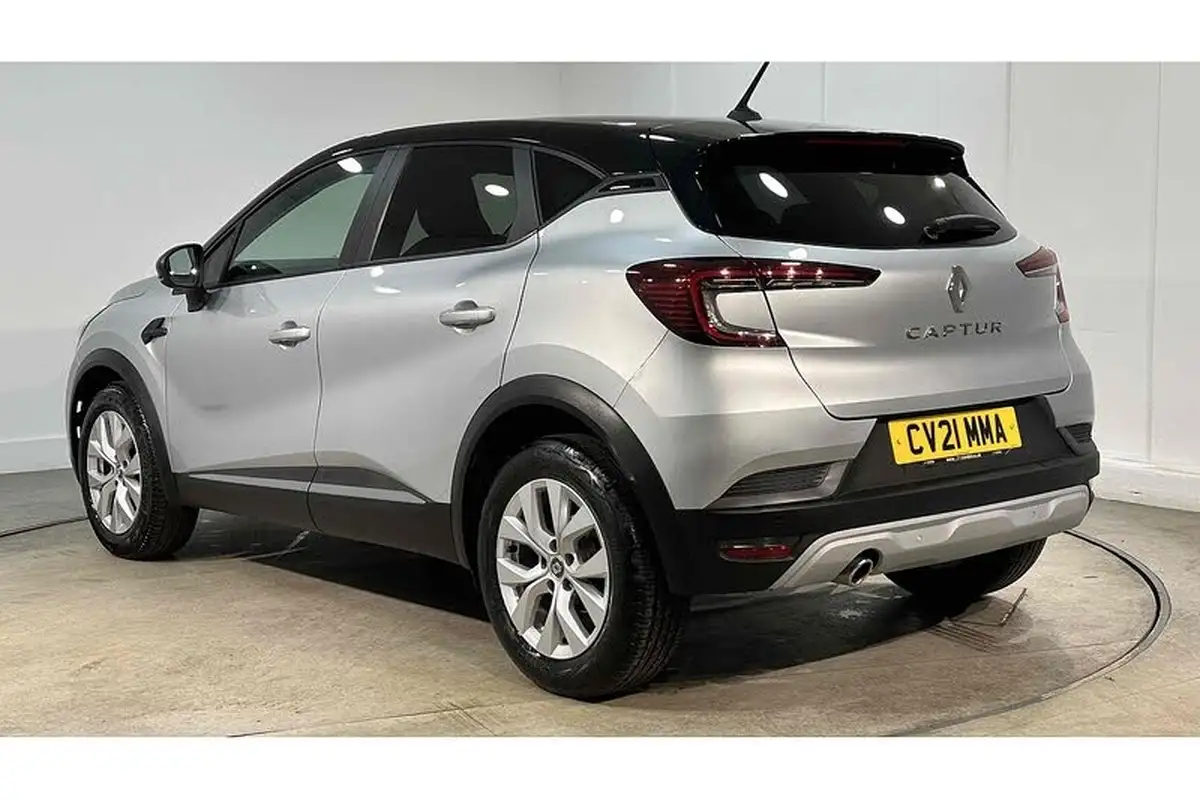 2021-renault-captur-13-tce-iconic-140ps-big-5