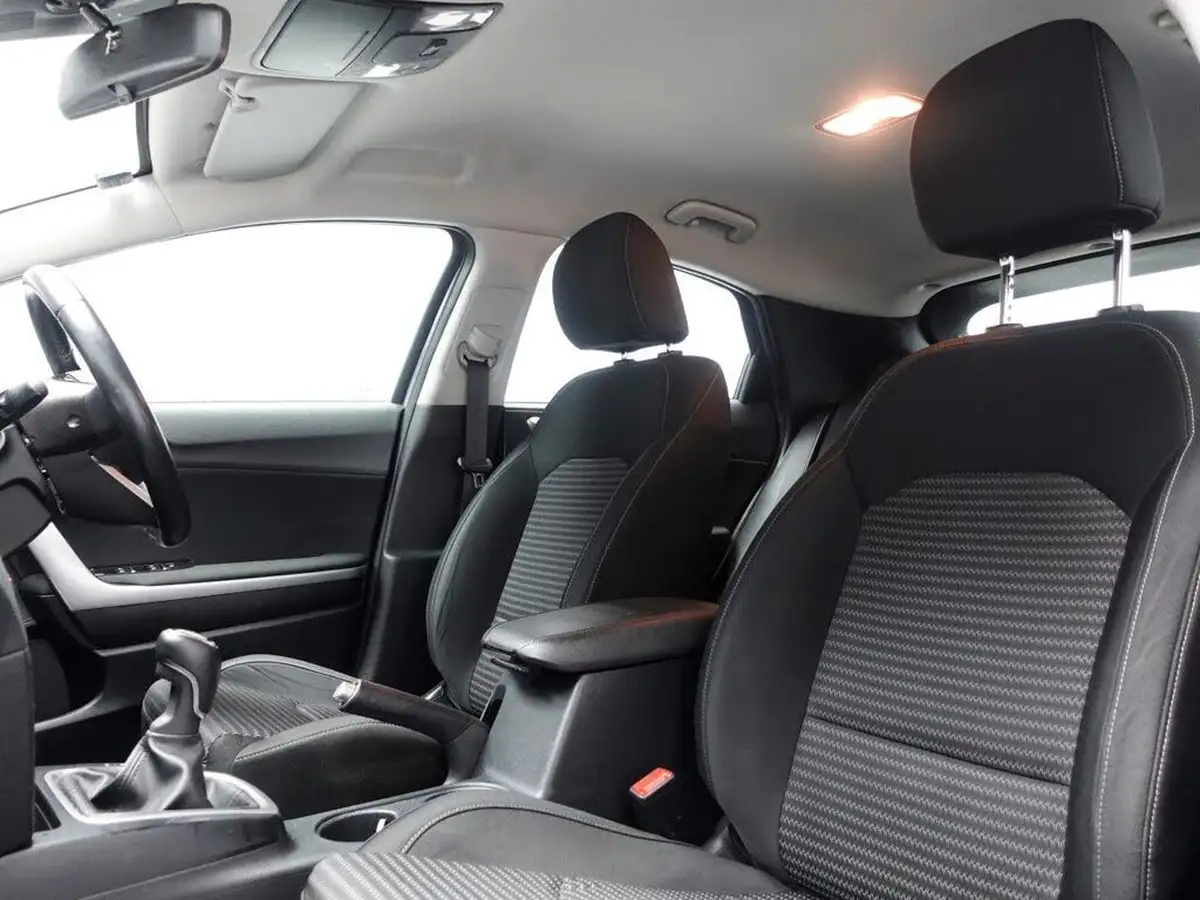 2022-kia-xceed-10-t-gdi-2-big-14