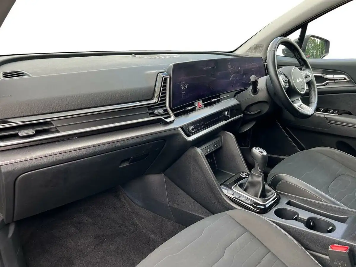 2023-kia-sportage-16-t-gdi-3-148bhp-big-1