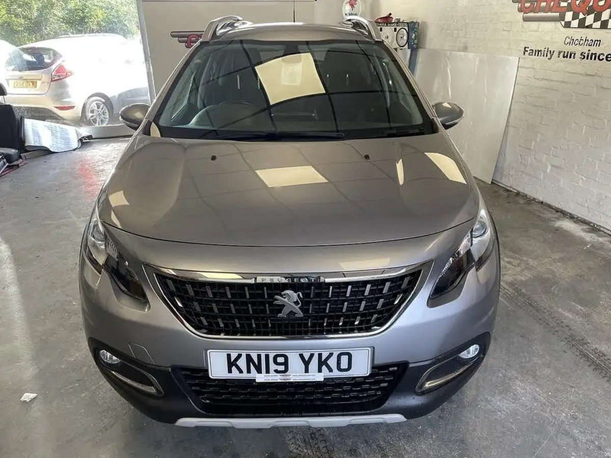 2019-peugeot-2008-suv-12-puretech-allure-82bhp-big-4