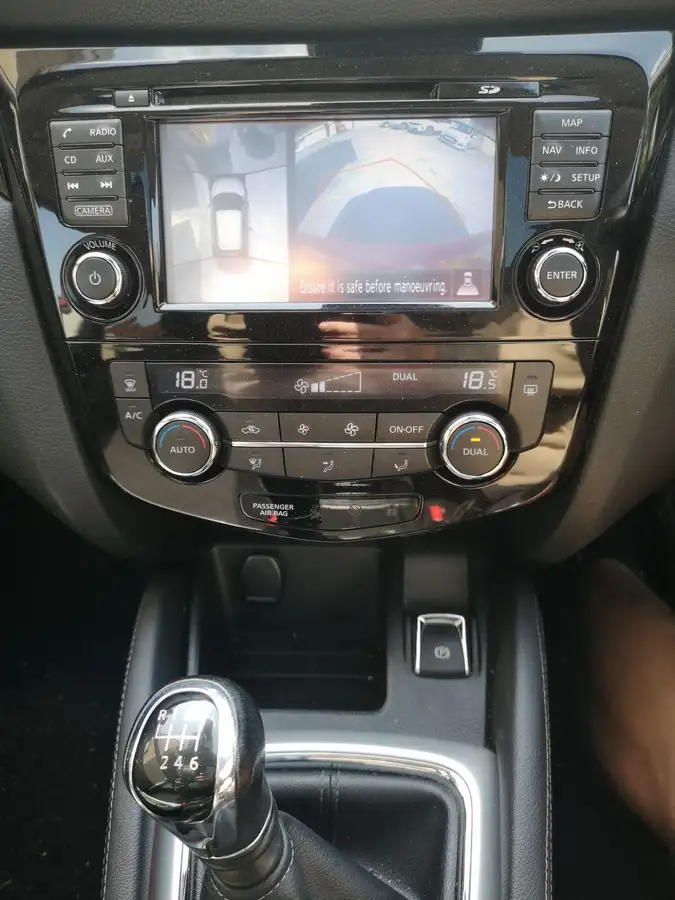 2017-nissan-qashqai-15dci-n-connecta-99g-big-10