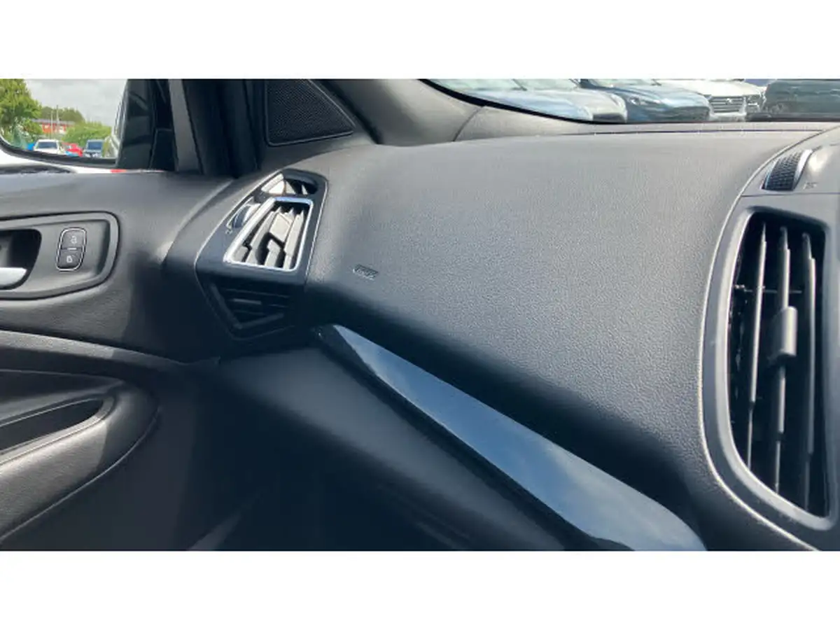 2019-ford-kuga-20tdci-st-line-edition-150ps-ss-big-24