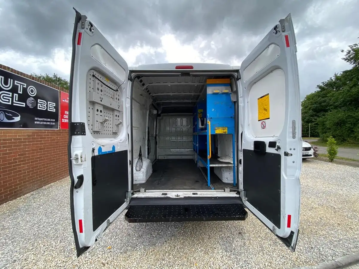 2016-fiat-ducato-23td-35-lh2-tecnico-big-10