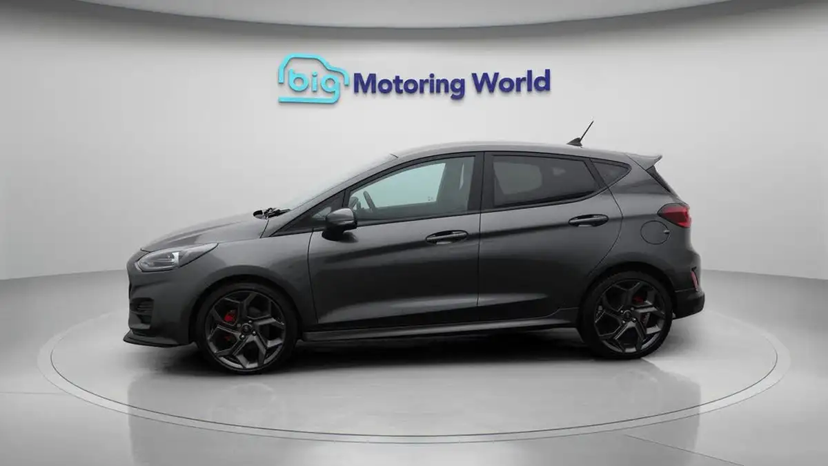 2022-ford-fiesta-15t-st-3-5d-big-4