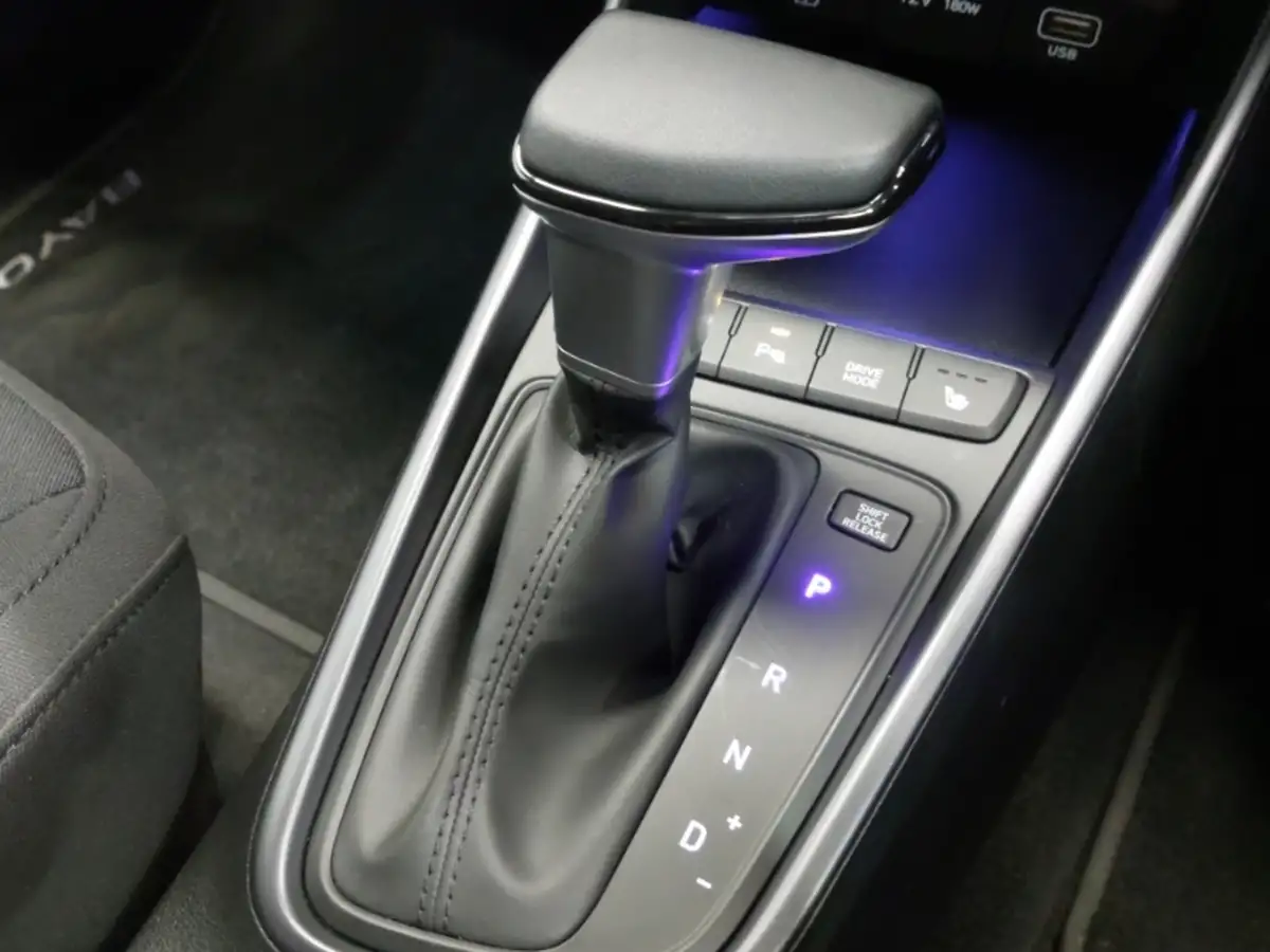 2025-hyundai-bayon-10-t-gdi-premium-100ps-7dct-big-11