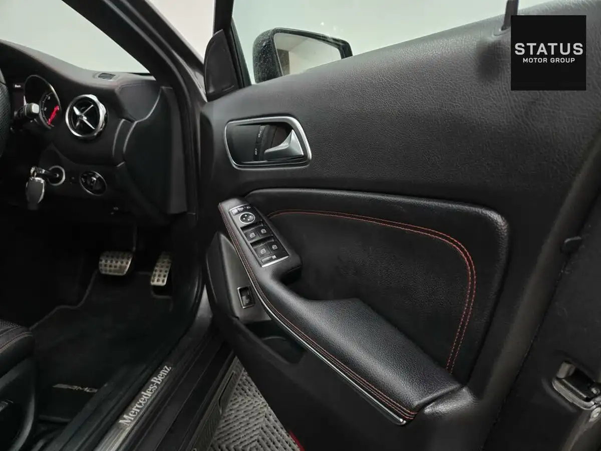 2017-mercedes-benz-gla-class-21d-gla-220d-amg-line-premiumss-big-15