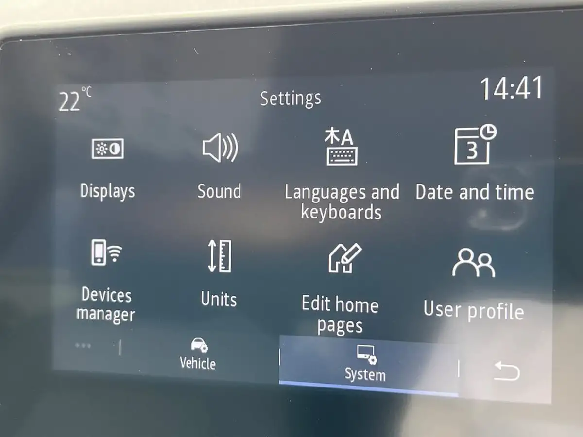 2021-renault-captur-10-tce-iconic-90ps-big-44