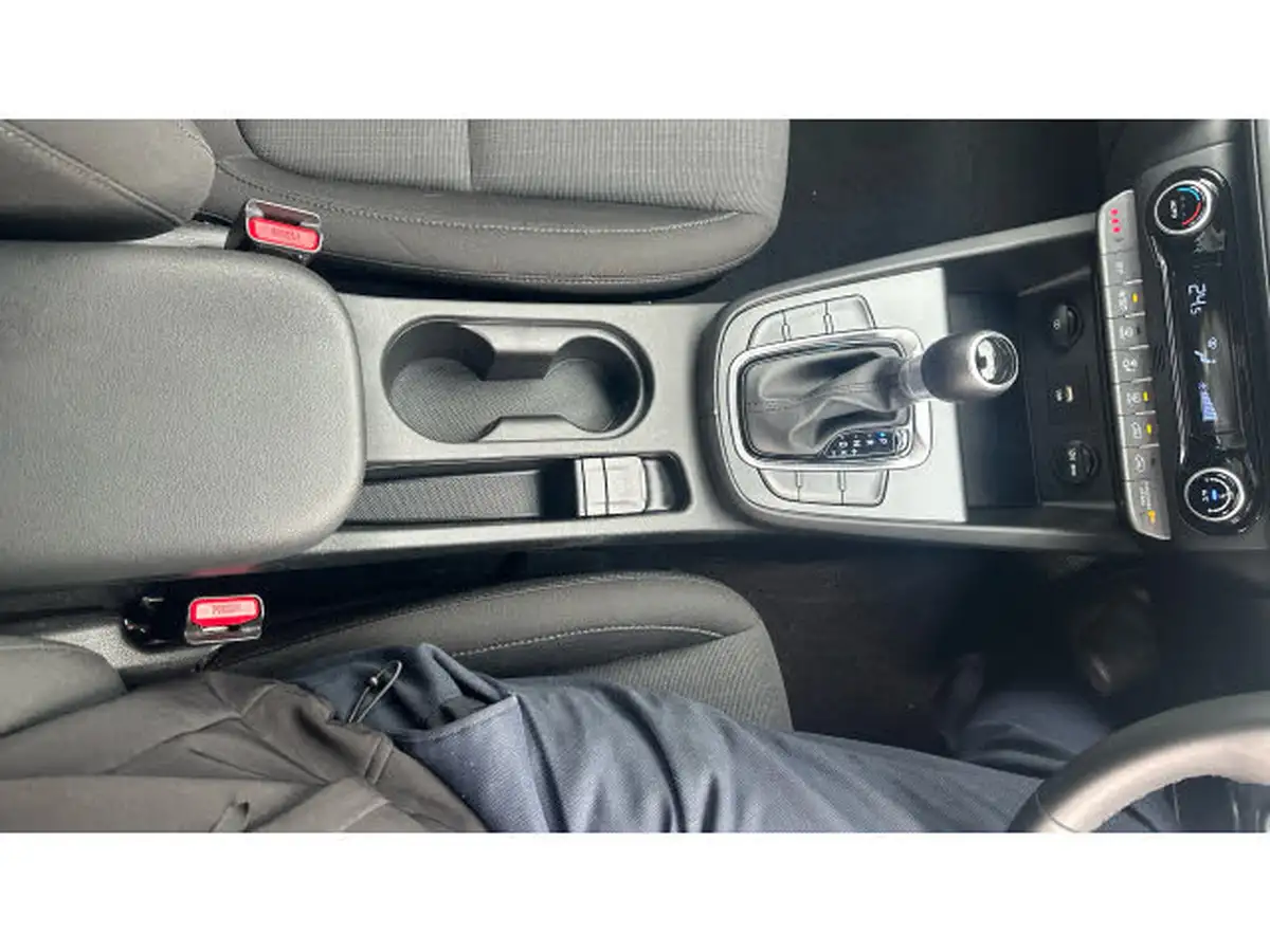 2022-hyundai-kona-16-gdi-se-connect-big-76