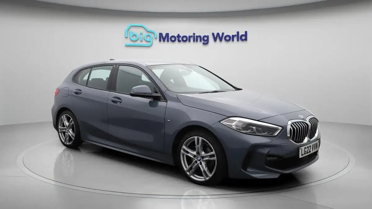 2022-bmw-1-series-15-118i-m-sport-lcp-dct-big-1