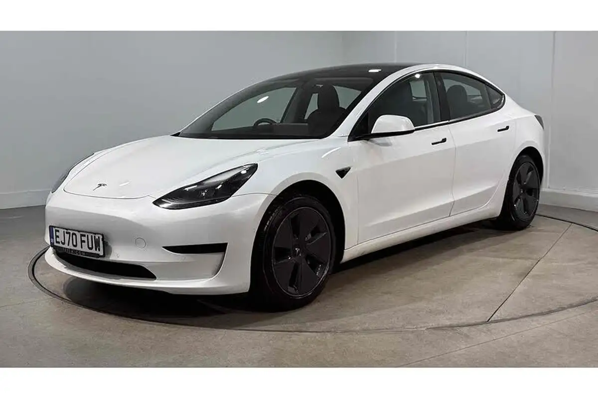 2020-tesla-model-3-e-standard-plus-big-8