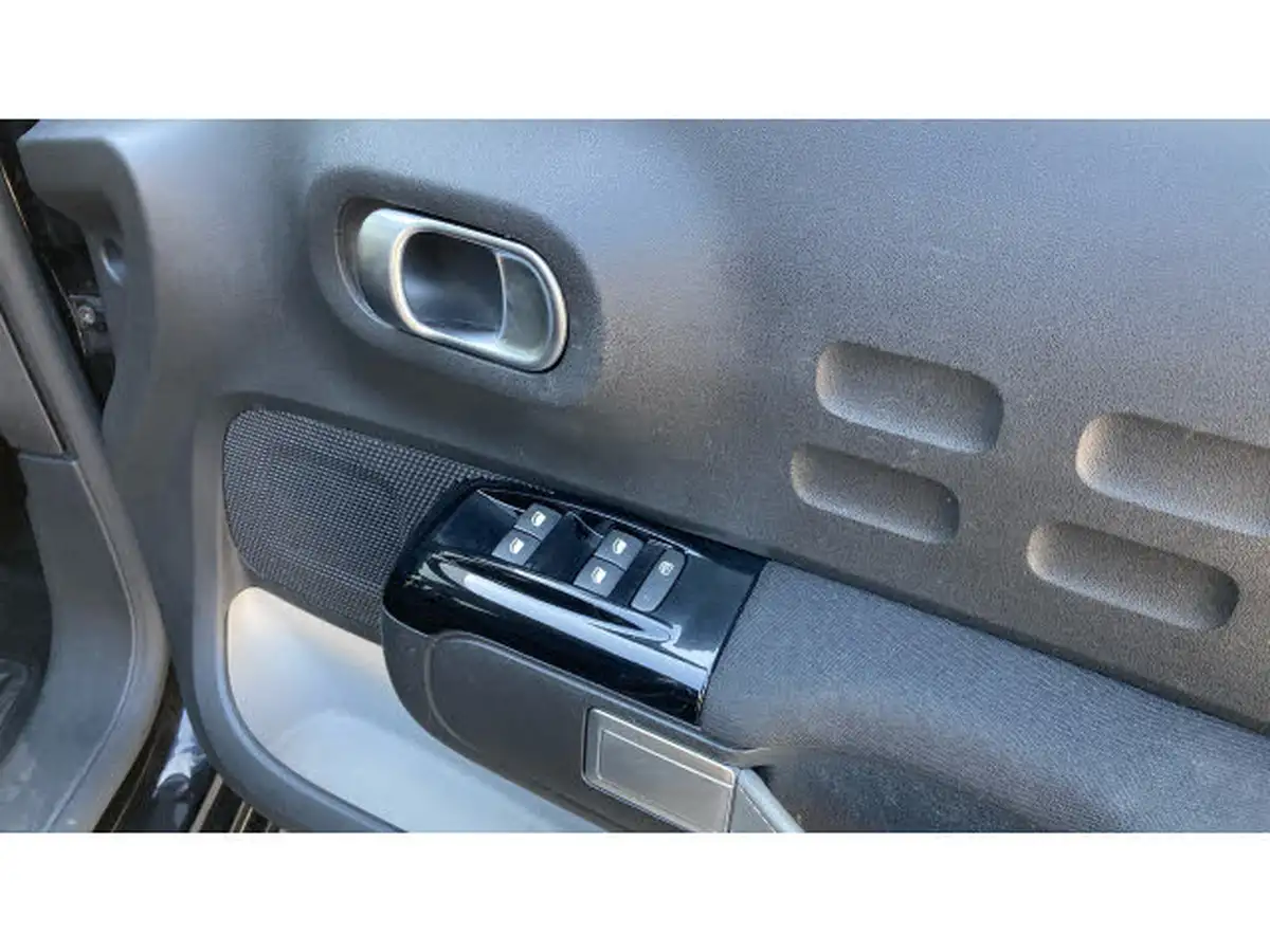 2018-citroen-c3-12-puretech-feel-82ps-big-26