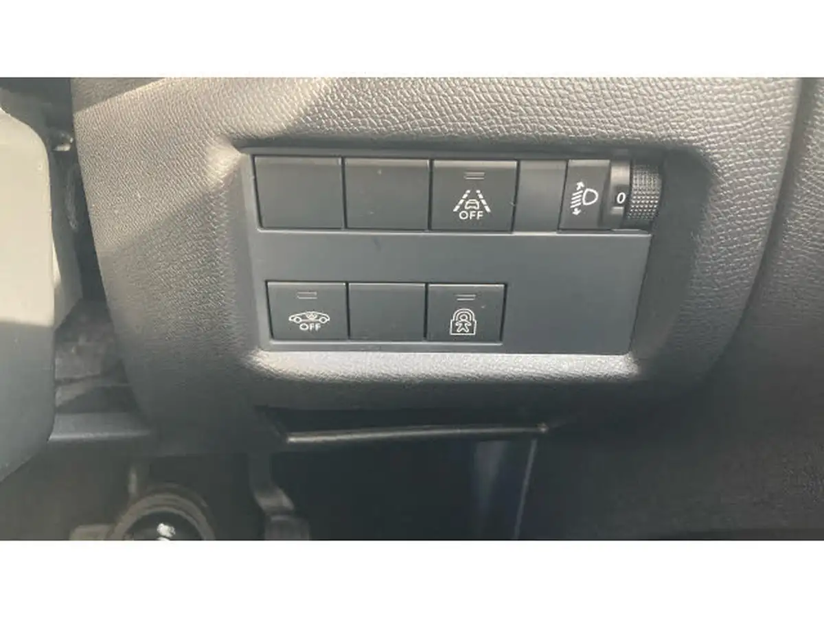 2021-citroen-c5-aircross-12-puretech-shine-eat8-big-30