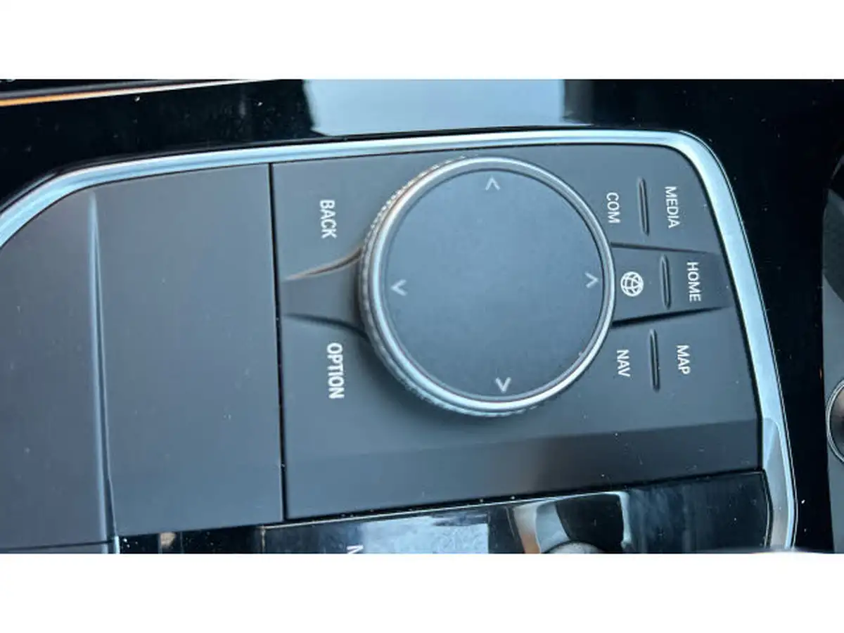 2023-bmw-1-series-15-118i-m-sport-lcp-dct-big-32