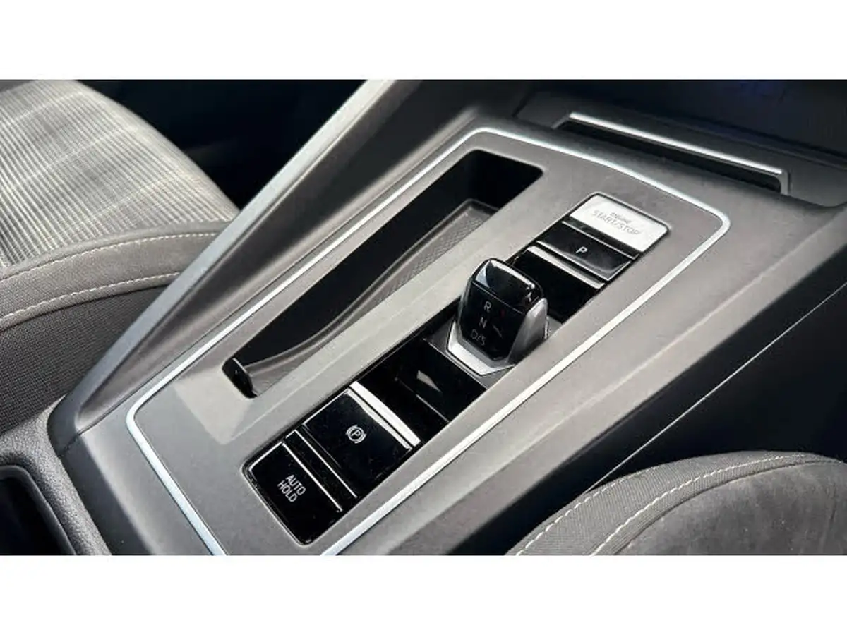2022-volkswagen-golf-20tdi-gtd-big-13