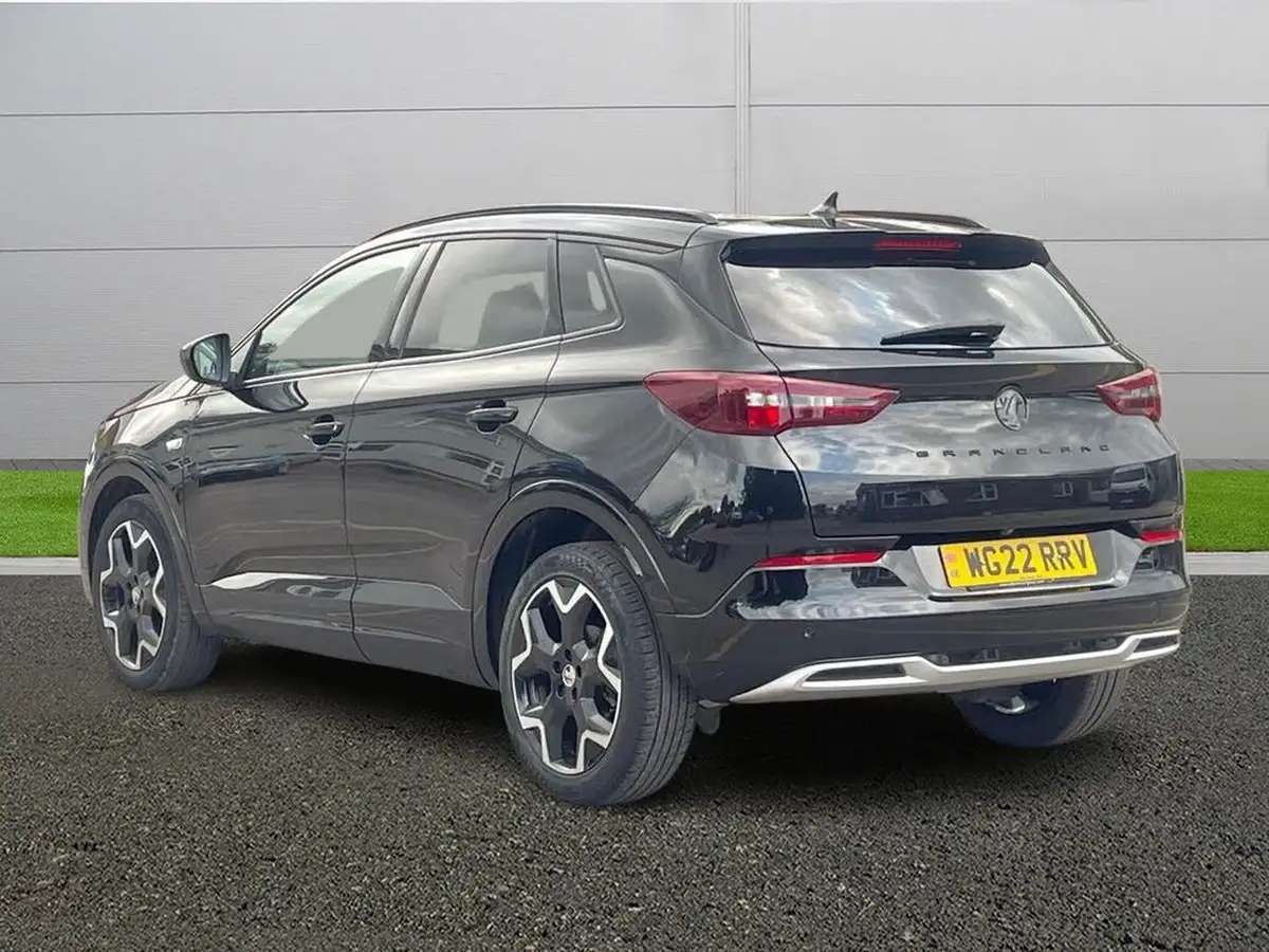 2022-vauxhall-grandland-12-ultimate-big-4