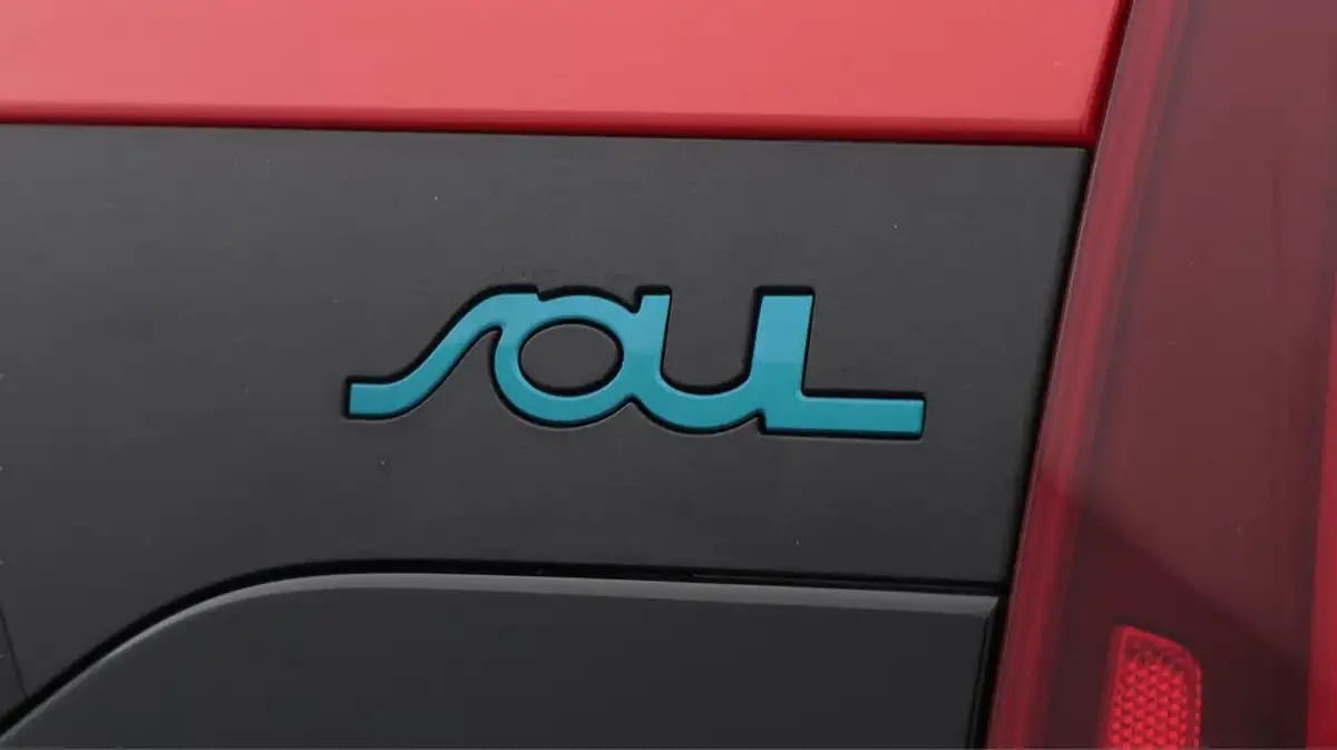 2021-kia-soul-ev-first-edition-big-20