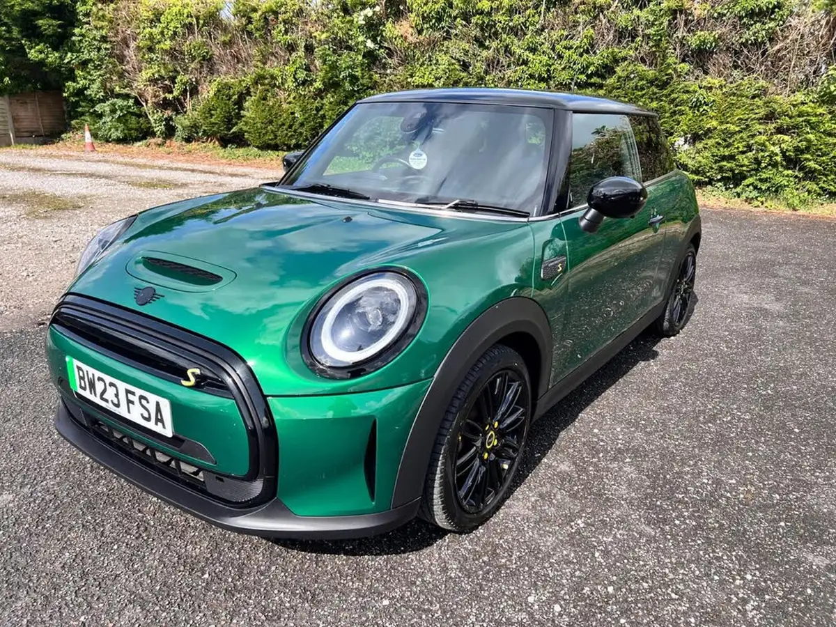 2023-mini-cooper-e-cooper-s-2-big-16