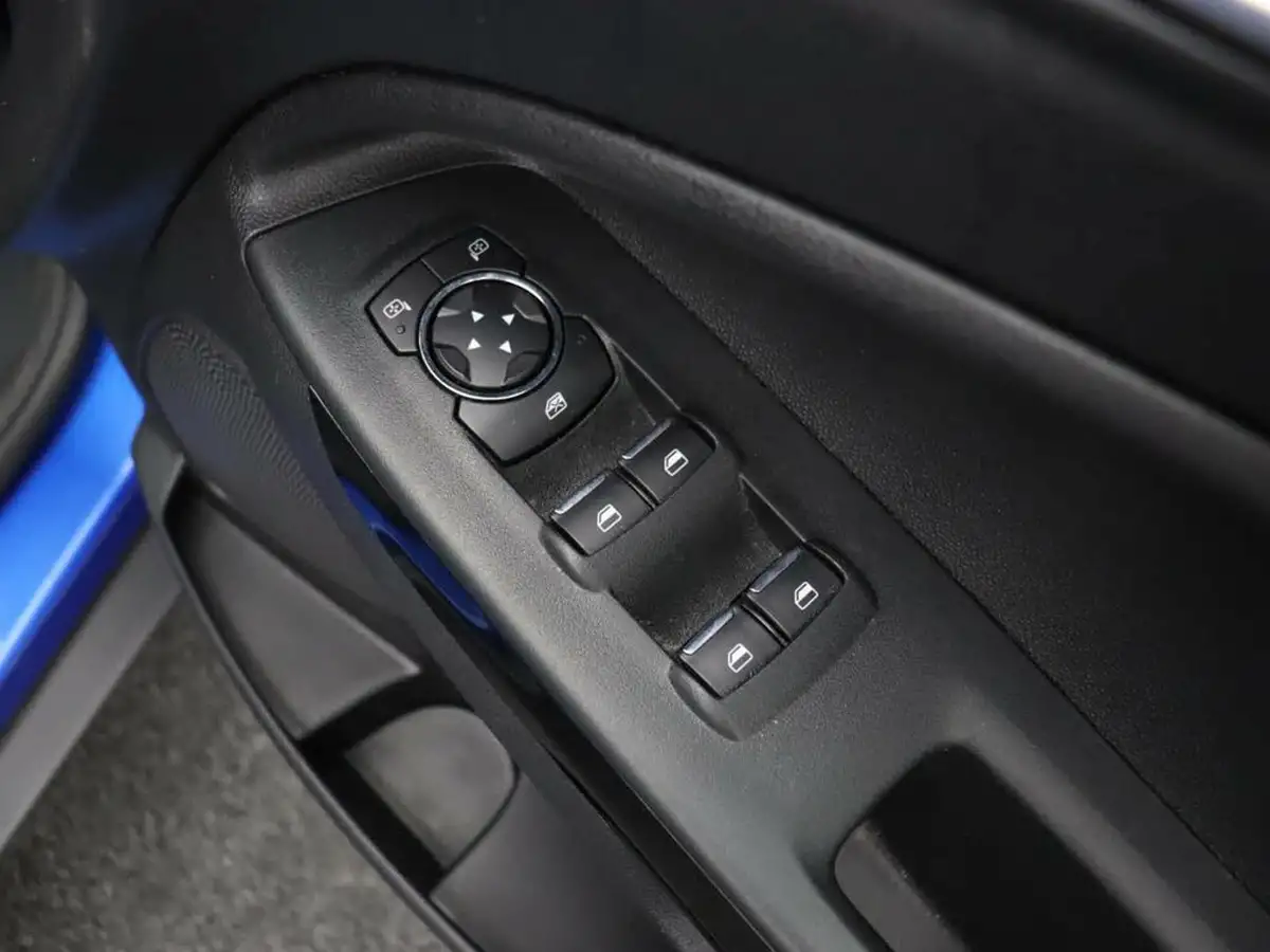 2022-ford-ecosport-10t-titanium-big-22