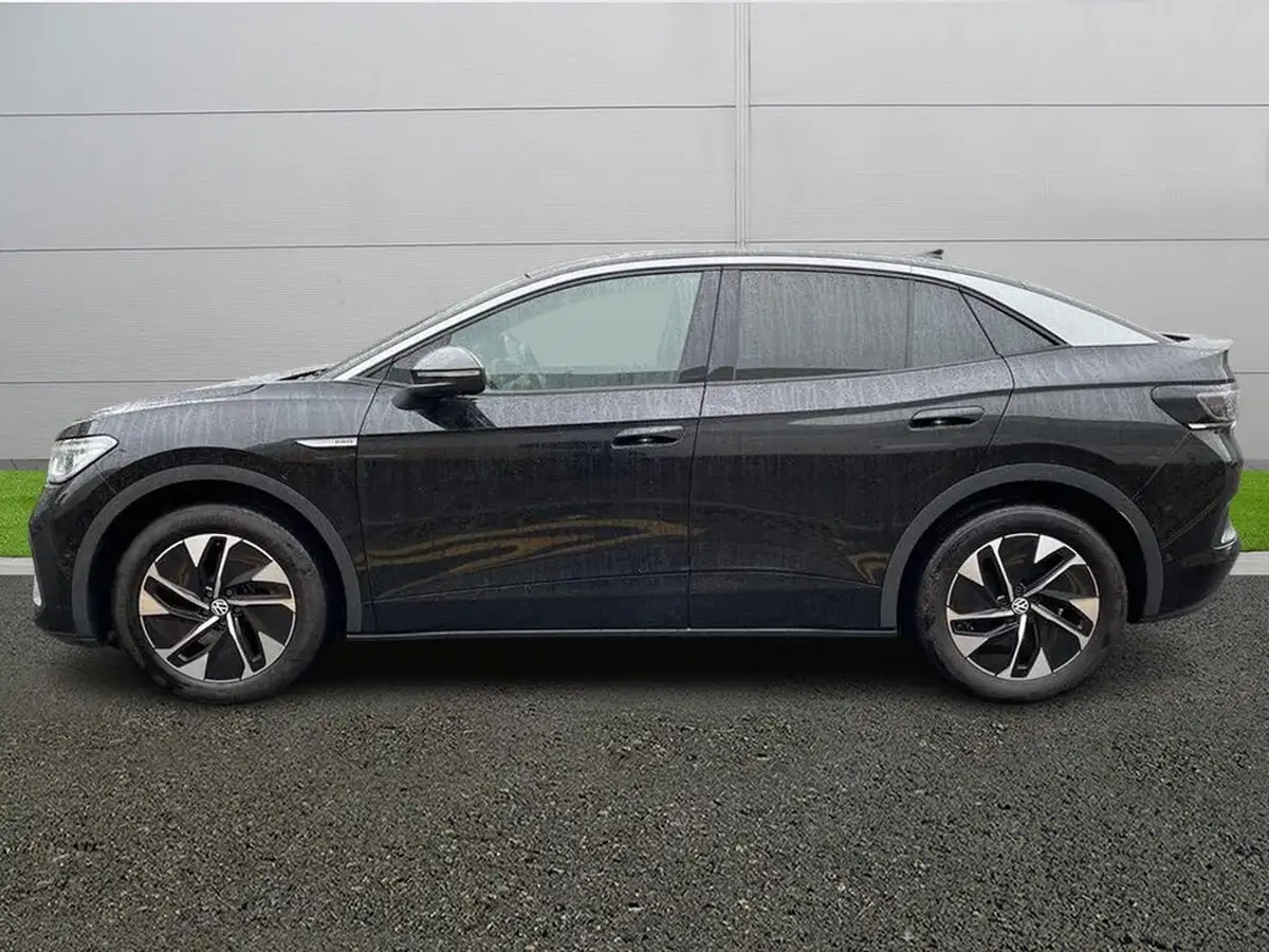 2023-volkswagen-id5-e-tech-204ps-performance-big-3
