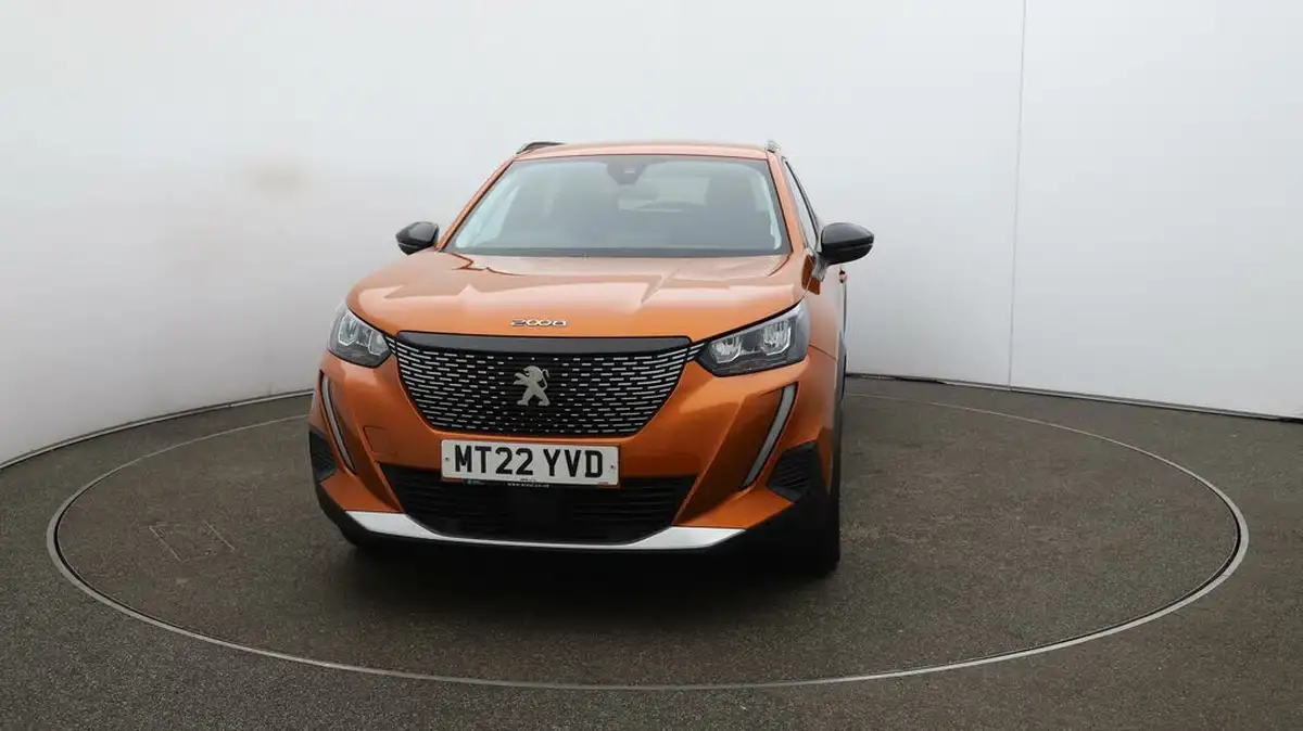 2022-peugeot-2008-suv-12-puretech-allure-premium-100bhp-big-39