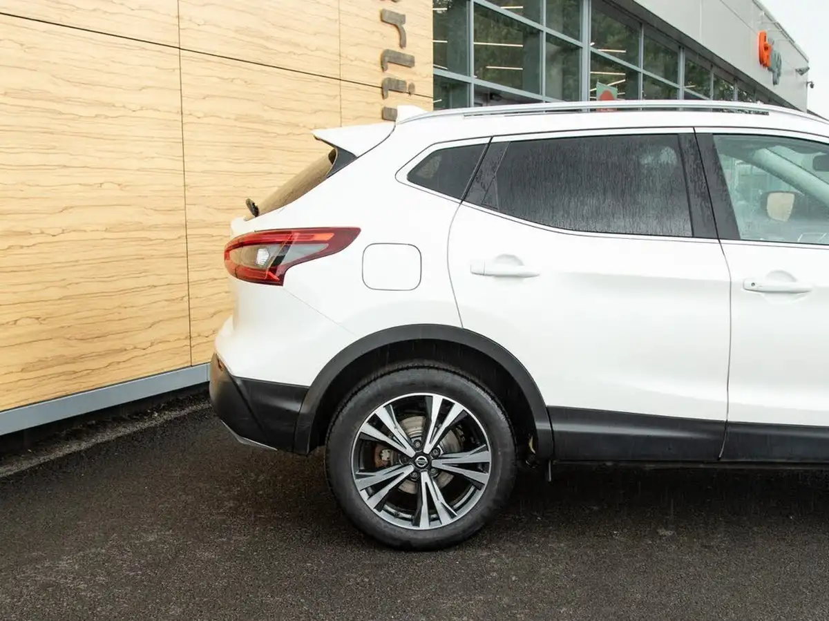 2020-nissan-qashqai-13-dig-t-n-connecta-140ps-big-6